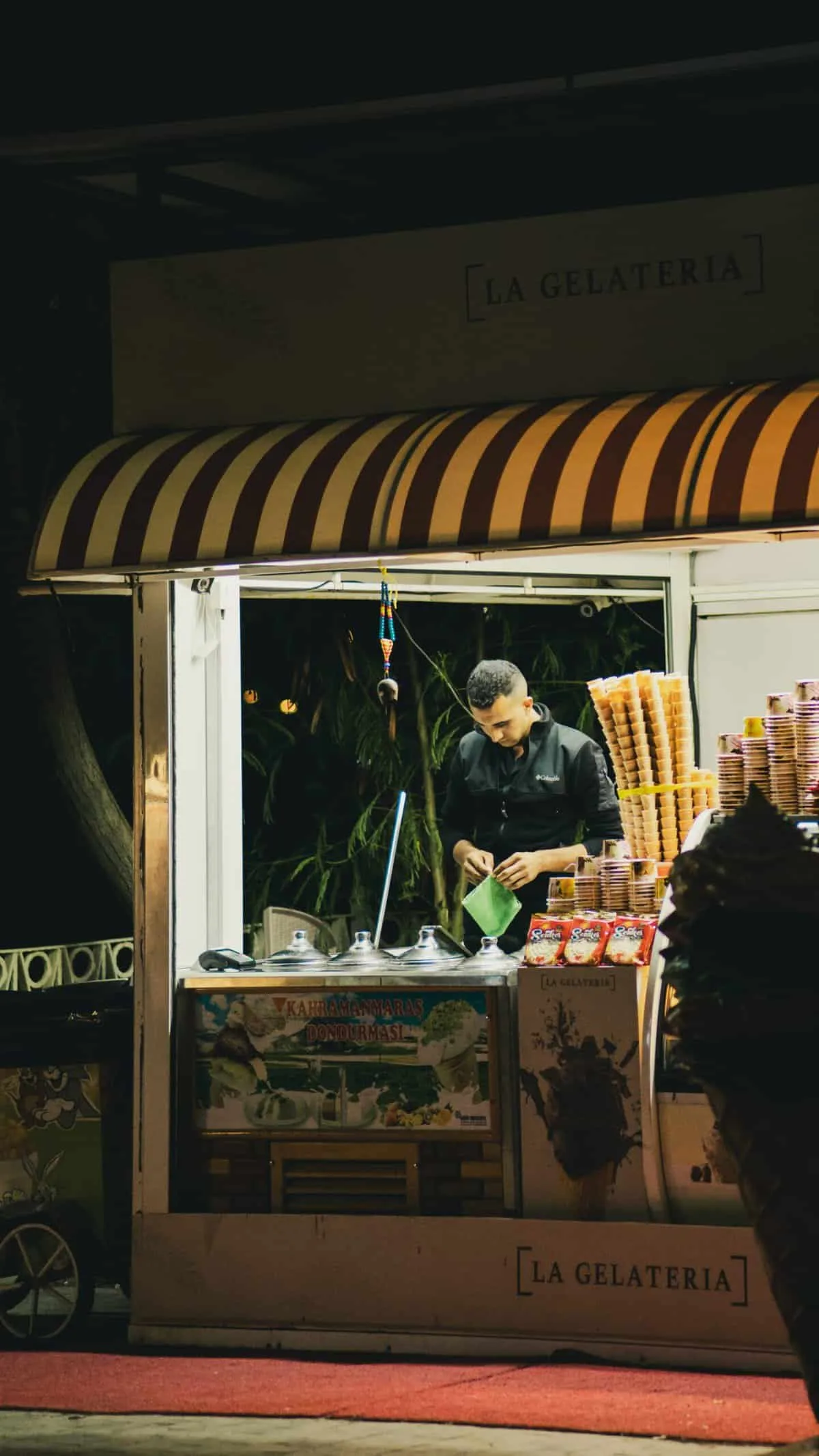 How Do Freelancers Balance Philanthropy And Social Responsibility In Their Work? How Do Freelancers Balance Philanthropy And Social Responsibility In Their Work?