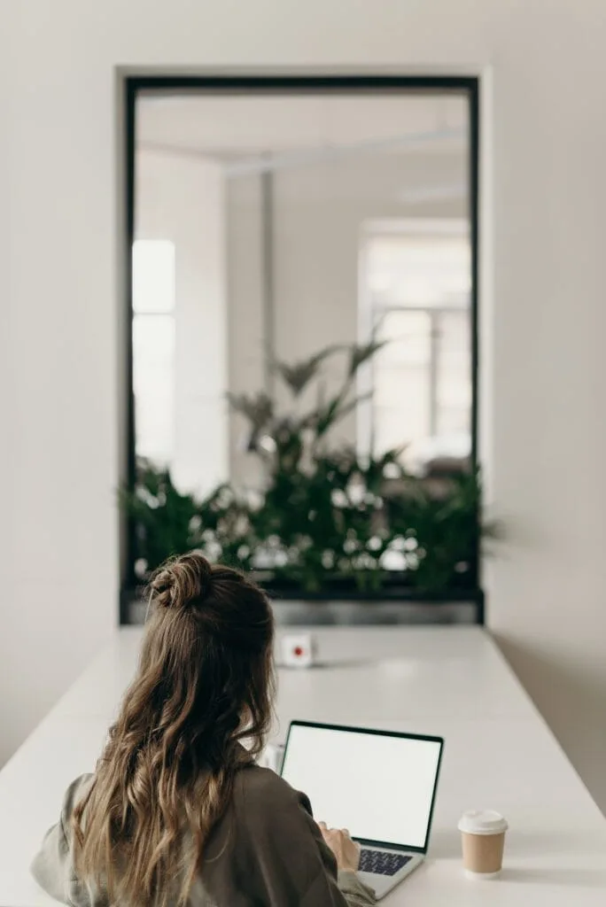 What Advice Do Seasoned Freelancers Have For Newcomers Looking To Excel In Their Freelance Careers? What Advice Do Seasoned Freelancers Have For Newcomers Looking To Excel In Their Freelance Careers?