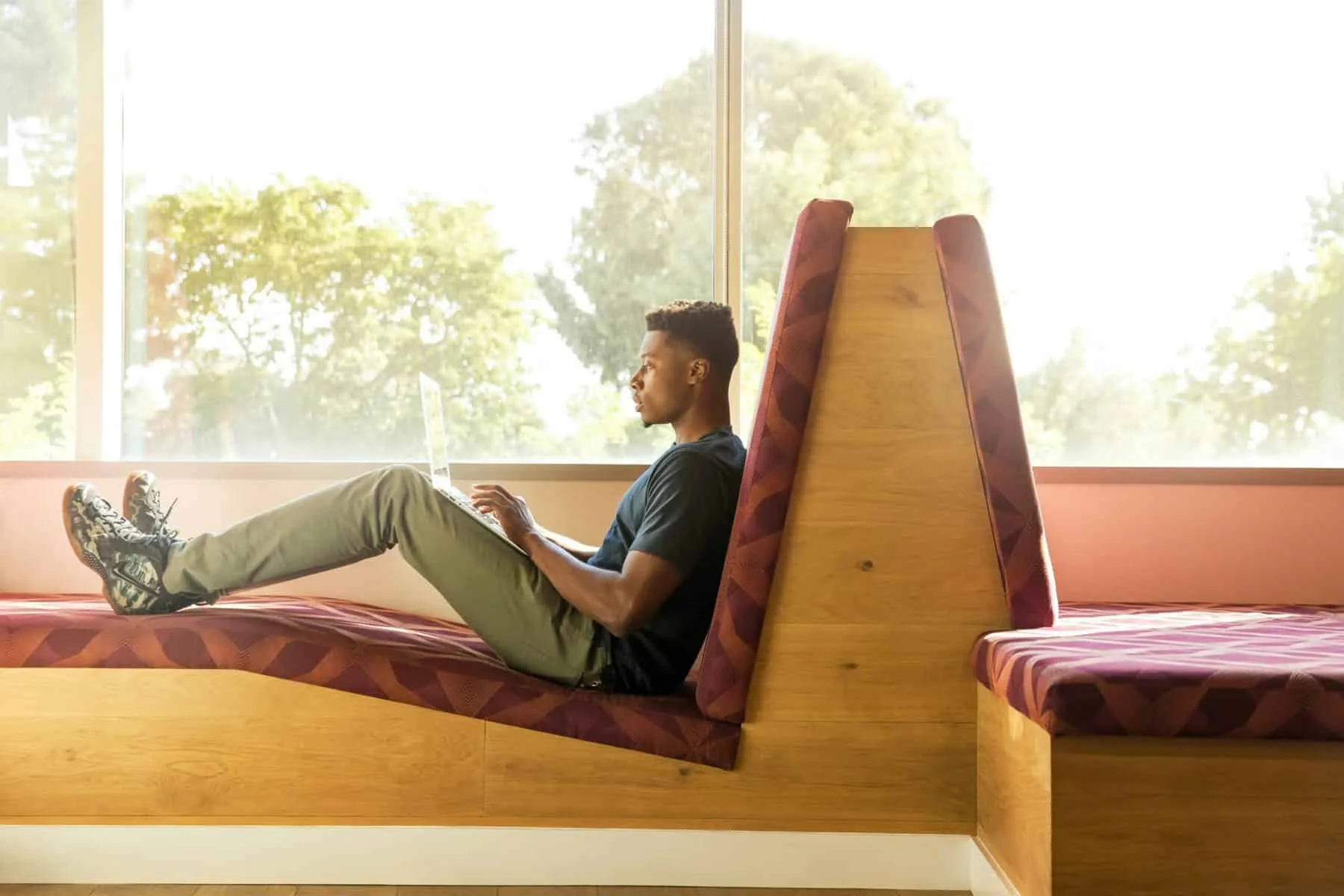 What Are Micro Jobs, And How Do They Differ From Traditional Freelance Work?