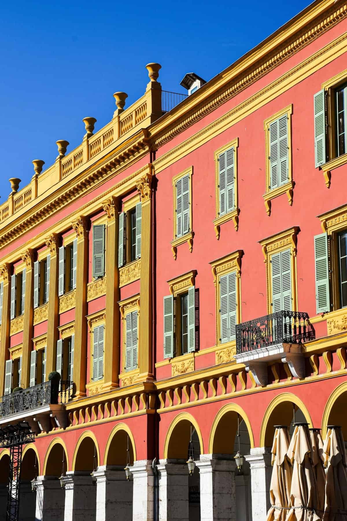 Freelance Web Designer For E-commerce Websites Freelance Web Designer For E-commerce Websites