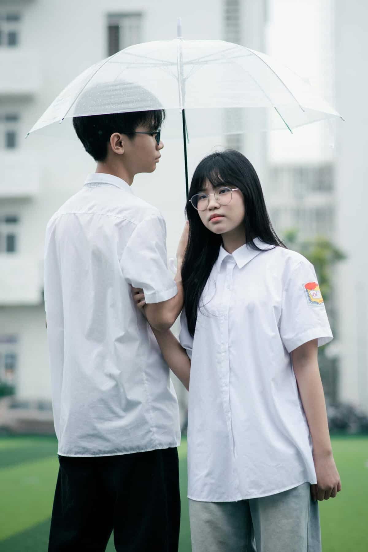 Can I Freelance While Working A Full-time Job?