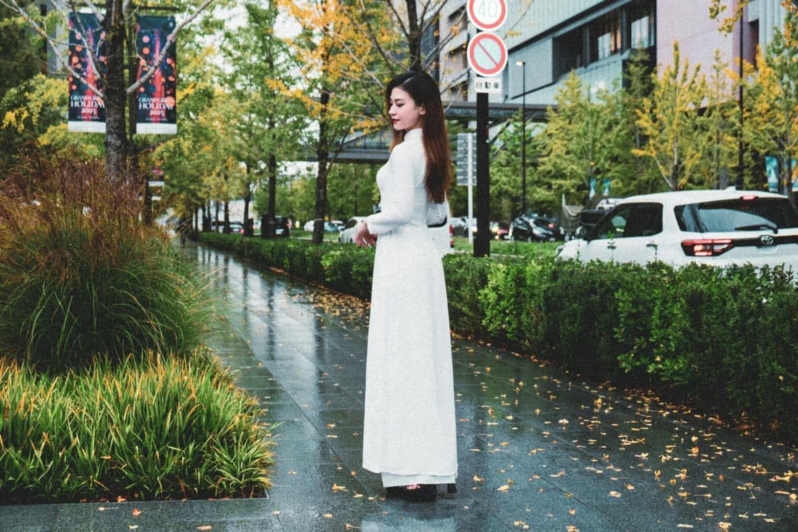 Can I Freelance While Working A Full-time Job?