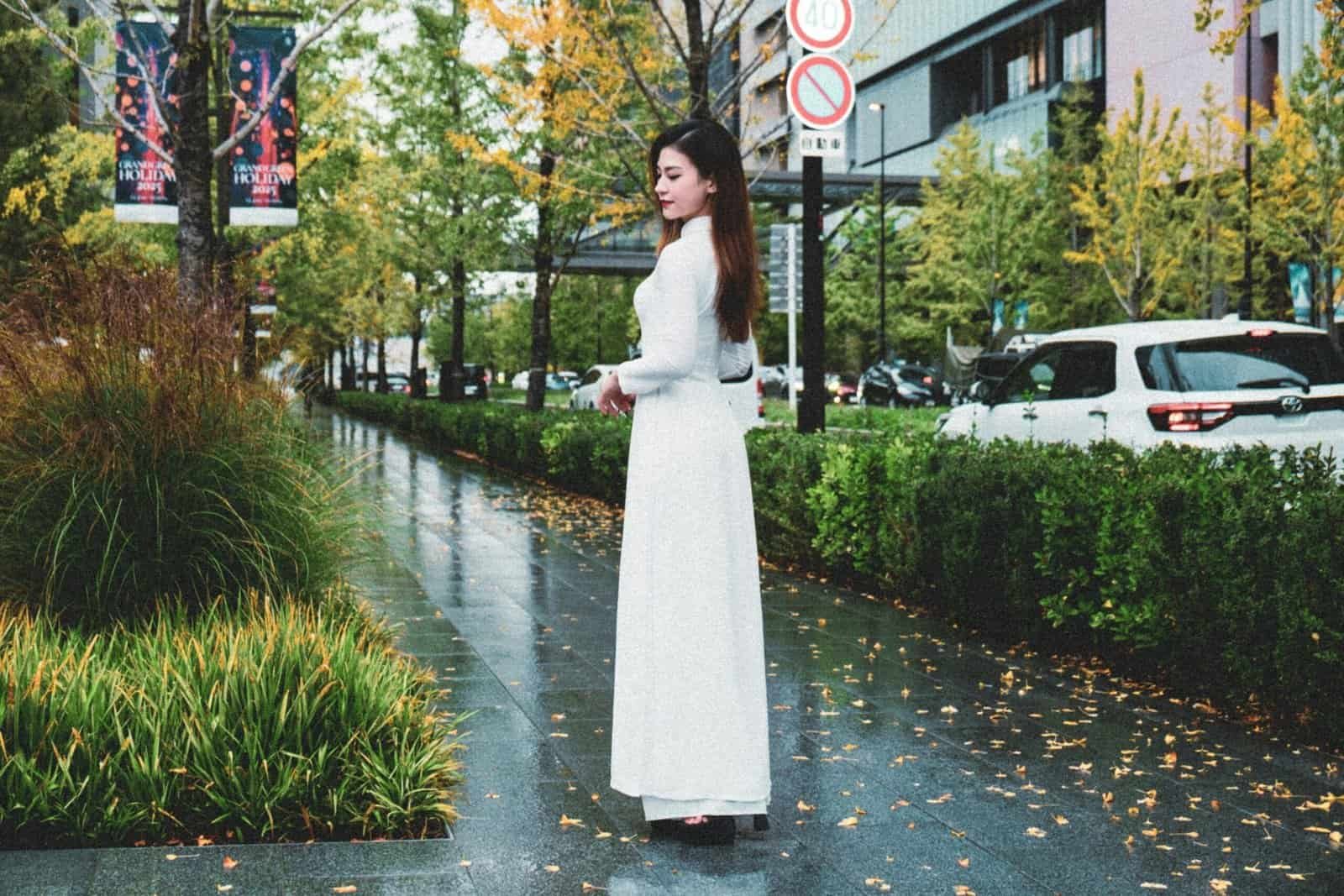 Can I Freelance While Working A Full-time Job? Can I Freelance While Working A Full-time Job?