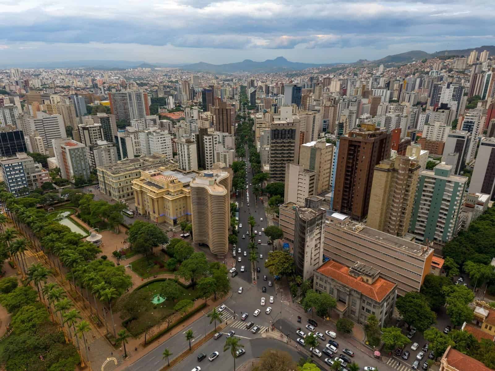 What Mindset Helps Freelancers Embrace Uncertainty?